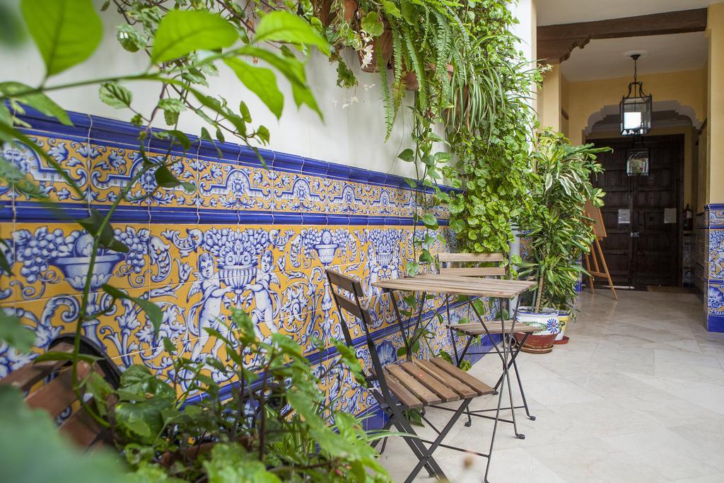 Casa De Las Mercedes Малага Экстерьер фото